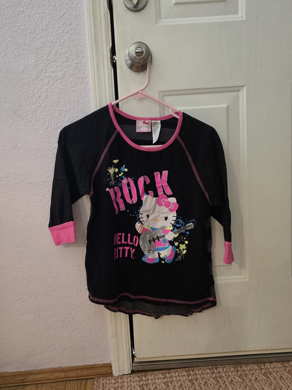 NWOT-Hello Kitty Girls 14-16 Black & Pink 'Rock' Graphic Kids Top
